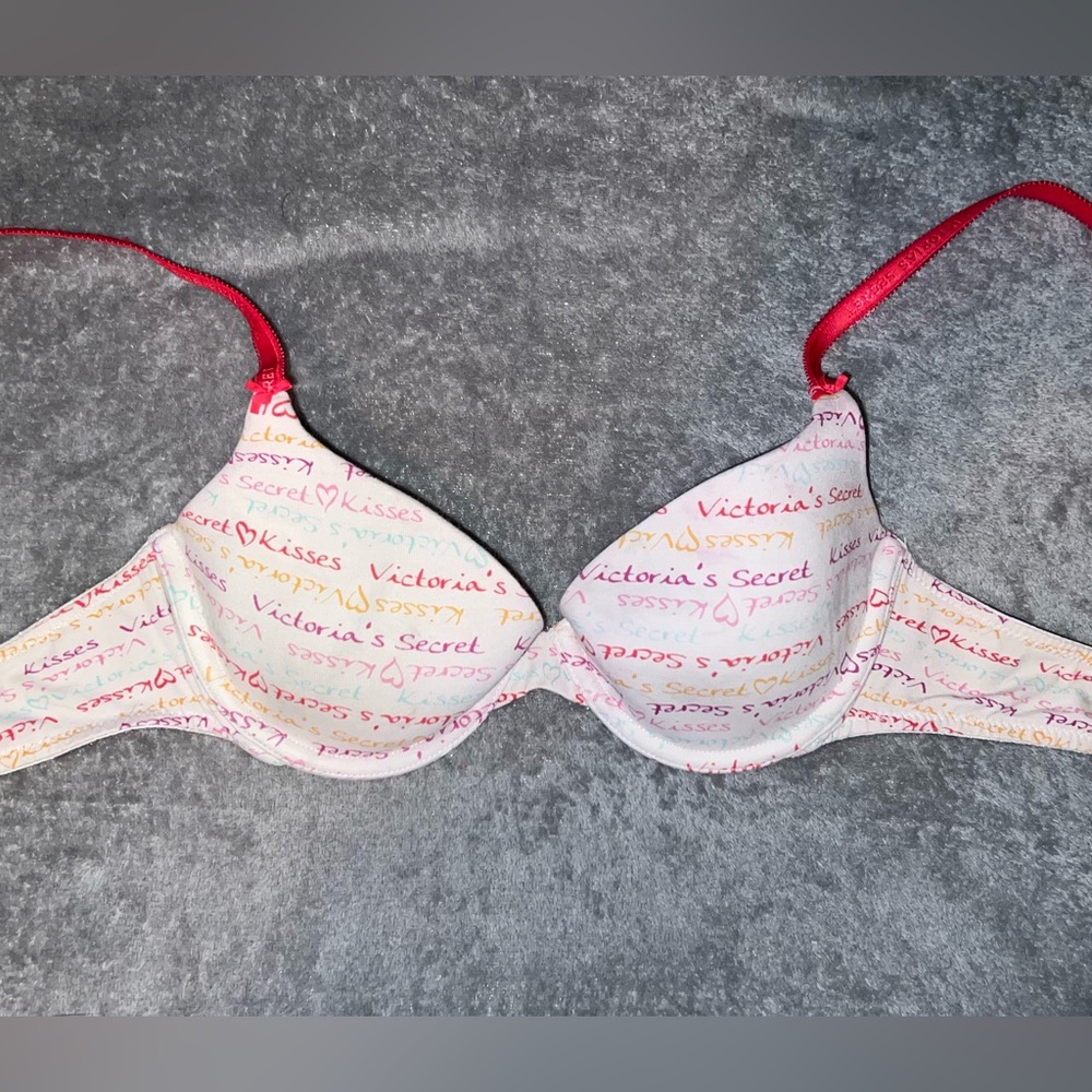 Victoria’s Secret bra